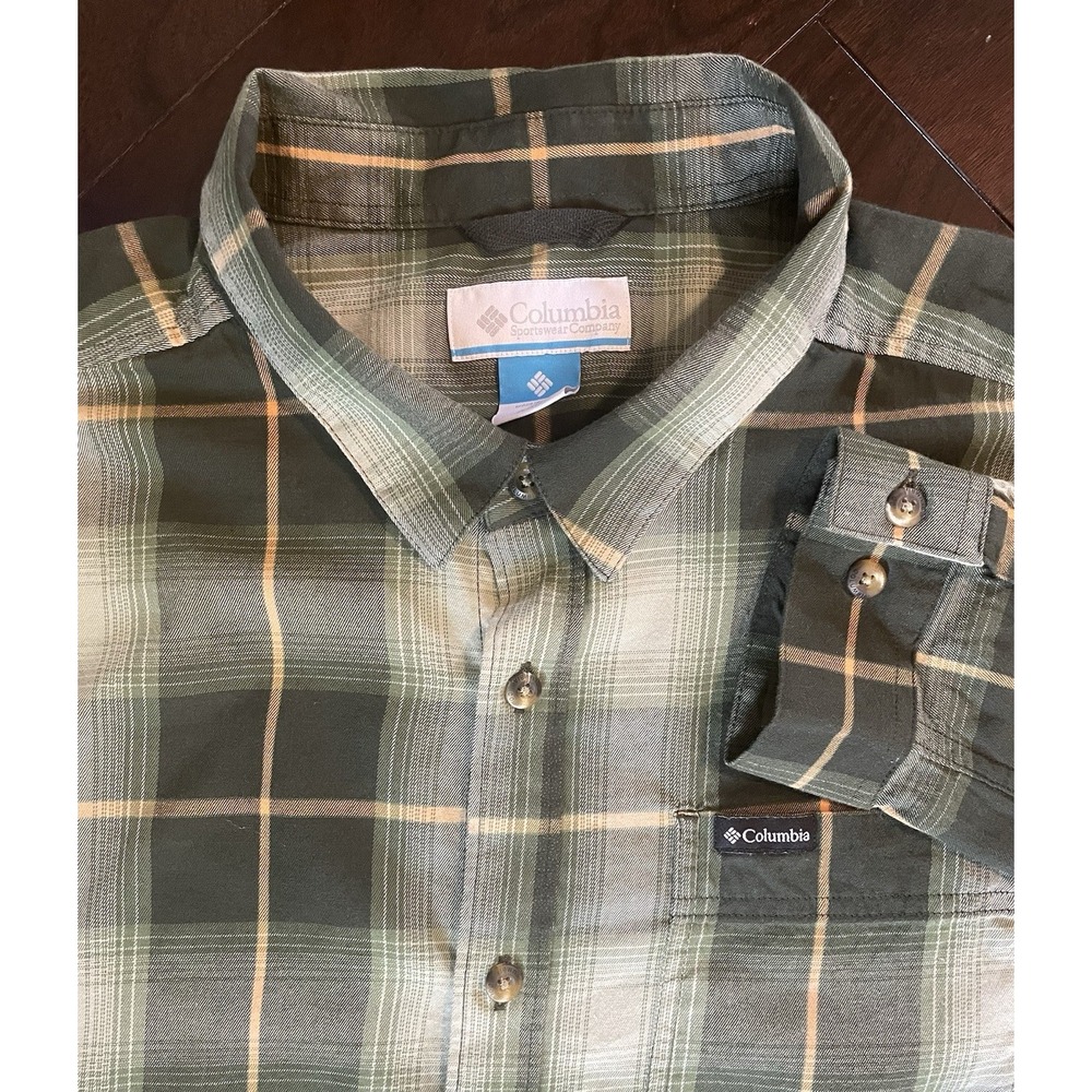Columbia Button Down Shirt Mens XXL Green Plaid Long Sleeve Outdoorsy Utility